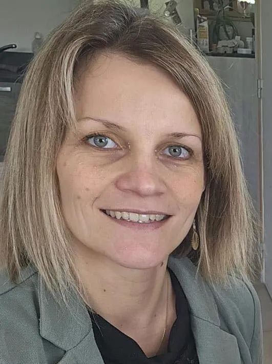 Stella RIVOIRE formatrice pour Naturelia