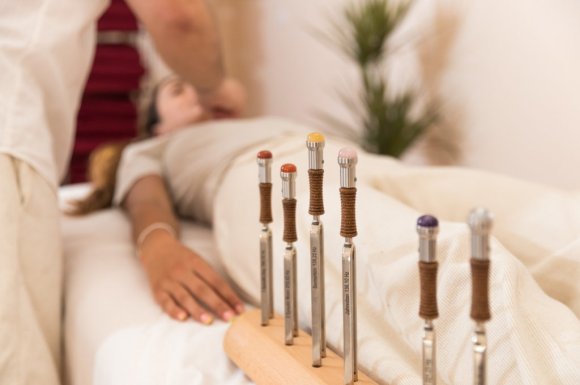 Formation massage acupression et diapasons chez Naturelia - Points sacrés de Ma Dan Yang