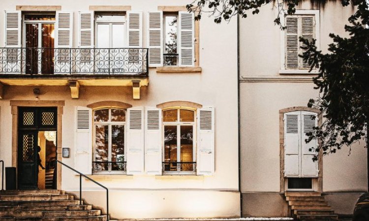 " La maison des ateliers " à Mâcon - Un lieu unique où la découverte est infinie 