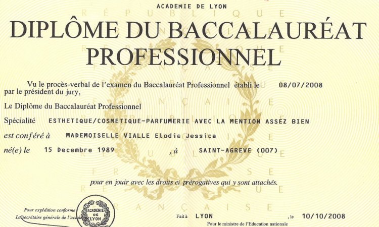 Diplôme bac pro Elodie Vialle formatrice chez Naturelia