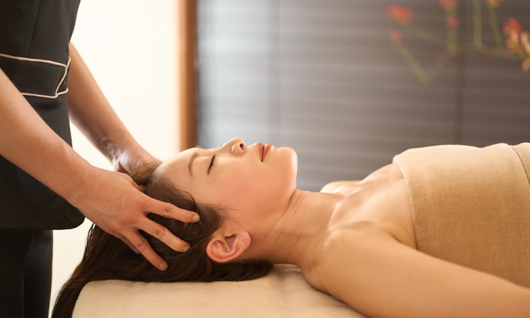 Découvrez le cursus Expert Soins Visage du Monde et enrichissez vos prestations